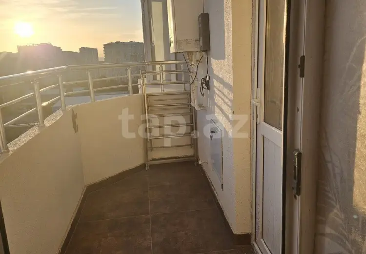 3 otaqlı mənzil , Bakı