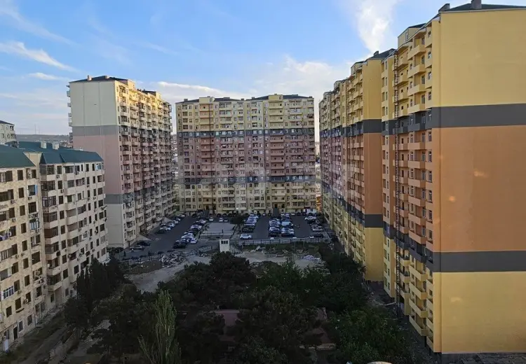 3 otaqlı mənzil , Bakı