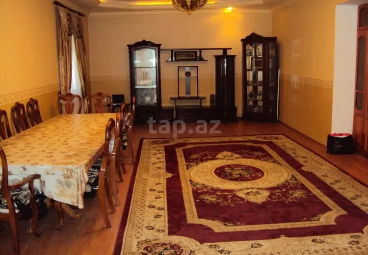 5 otaqlı mənzil , Bakı