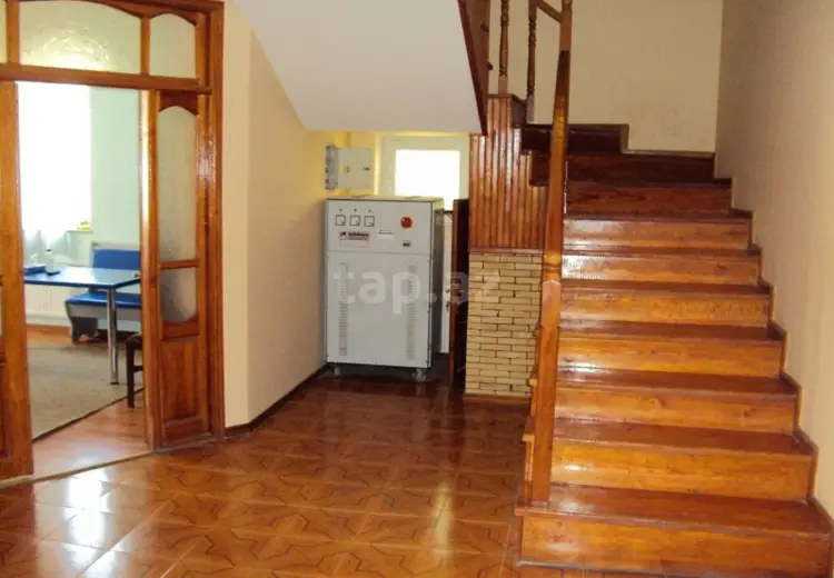 5 otaqlı mənzil , Bakı