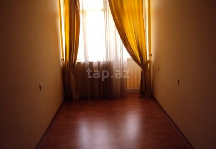 5 otaqlı mənzil , Bakı