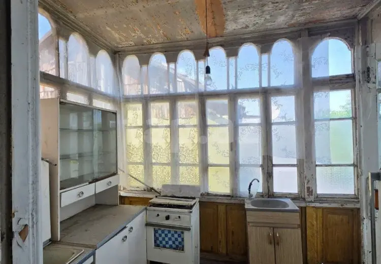 8 otaqlı mənzil , Quba