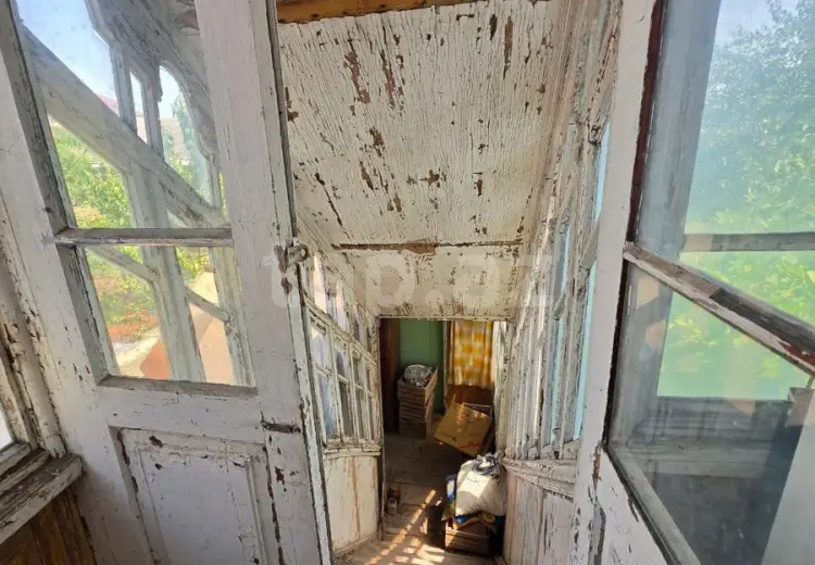 8 otaqlı mənzil , Quba