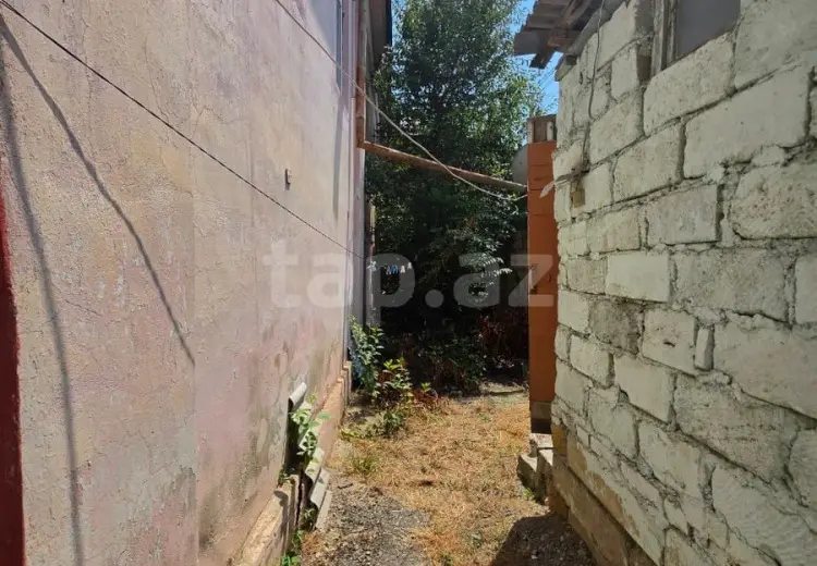 8 otaqlı mənzil , Quba