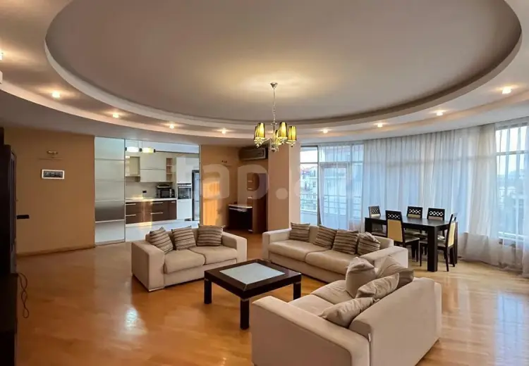 4 otaqlı mənzil , Bakı