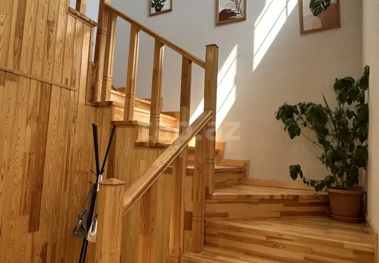 4 otaqlı mənzil , Səbail, Bakı