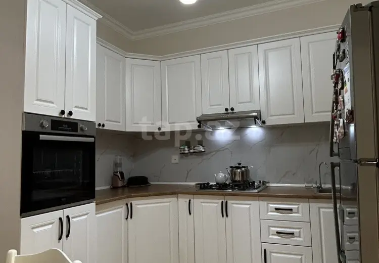 4 otaqlı mənzil , Səbail, Bakı