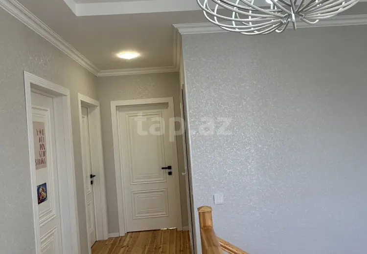 4 otaqlı mənzil , Səbail, Bakı