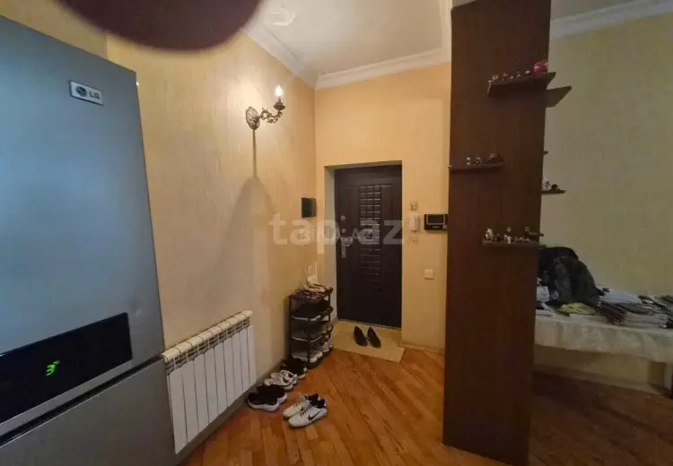 3 otaqlı mənzil , Bakı