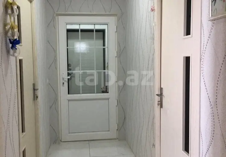 3 otaqlı mənzil , Şəki