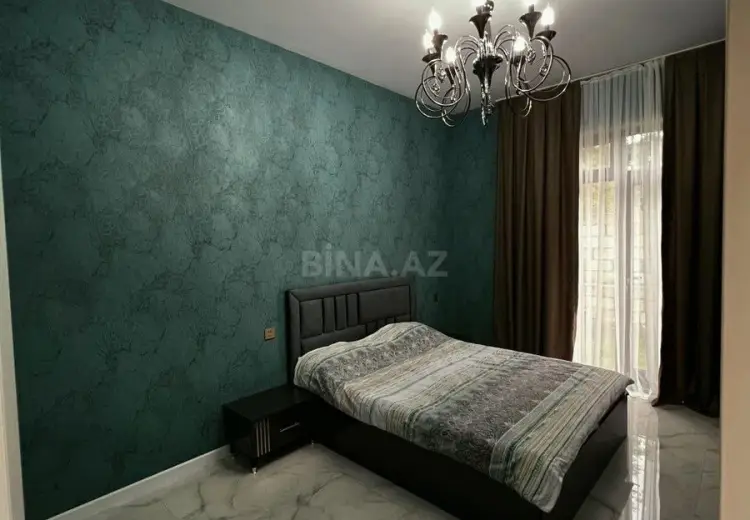 4 otaqlı mənzil Satılır, Quba