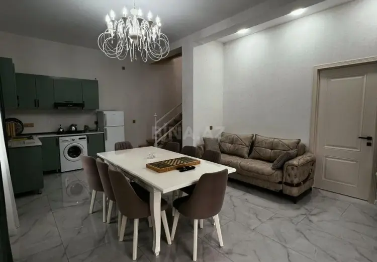 4 otaqlı mənzil Satılır, Quba