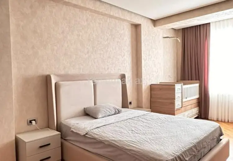 295 000 AZN - 2 otaqlı mənzil Satılır, Nizami, Bakı