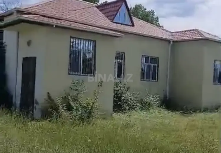 4 otaqlı mənzil Satılır, Quba