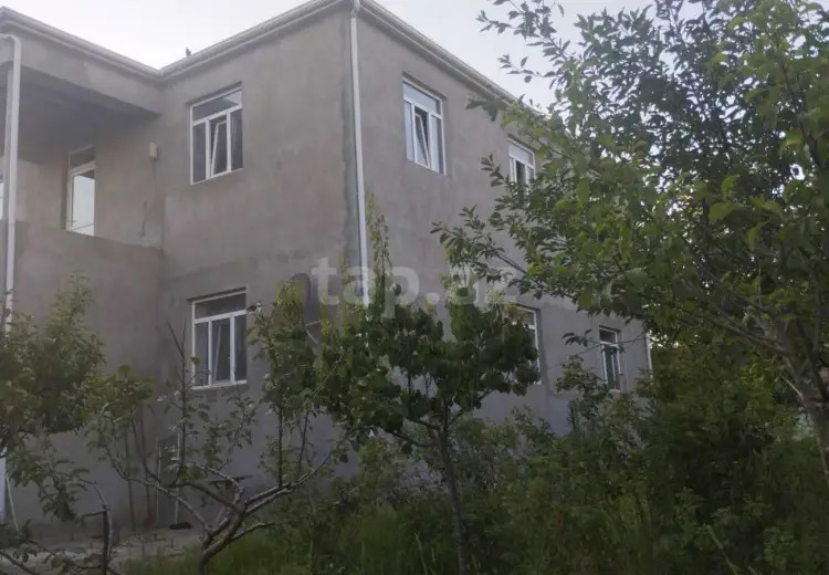 7 otaqlı mənzil , Bakı