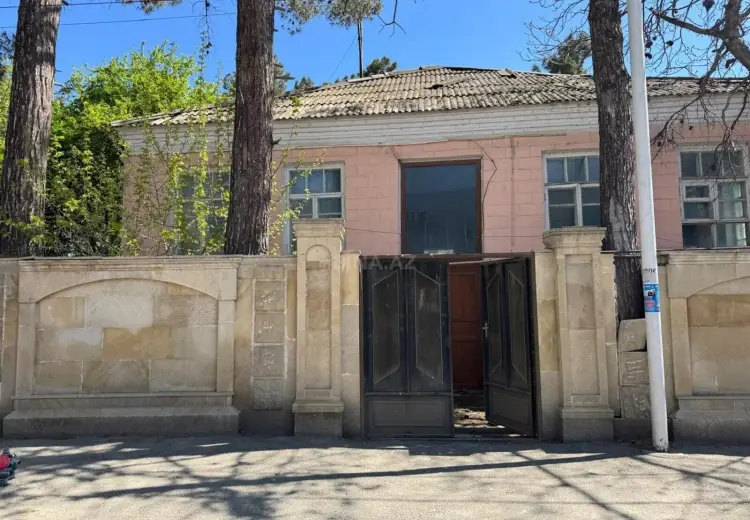 200 m² Obyekt / Ofis Satılır, Xaçmaz