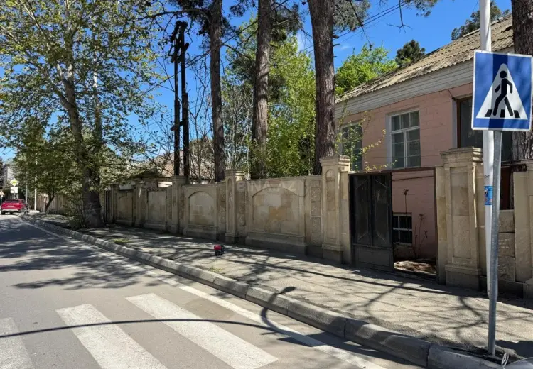 200 m² Obyekt / Ofis Satılır, Xaçmaz