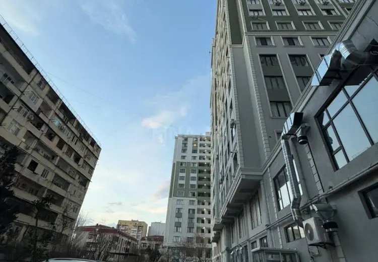 3 otaqlı mənzil Satılır, Əhmədli, Xətai, Bakı