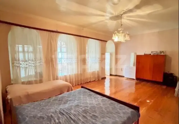 4 otaqlı mənzil , Gəncə