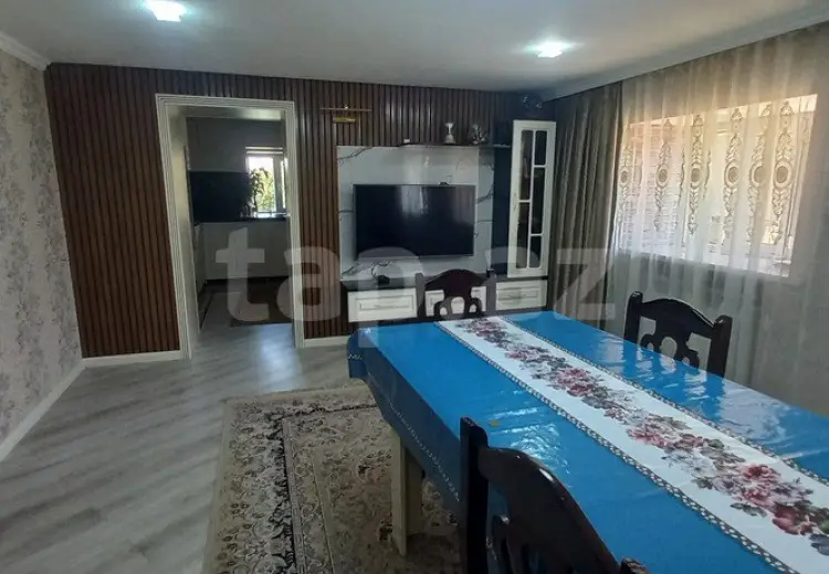 5 otaqlı mənzil , Qusar