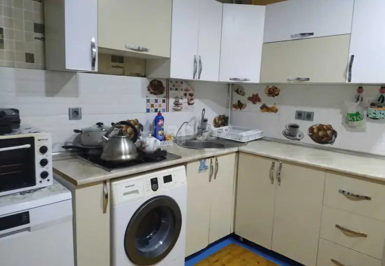 3 otaqlı mənzil , Bakı