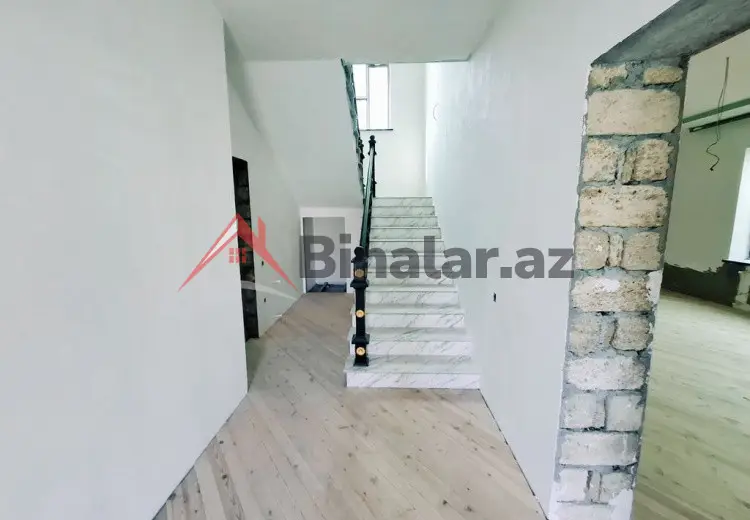 6 otaqlı mənzil Satılır, Qəbələ