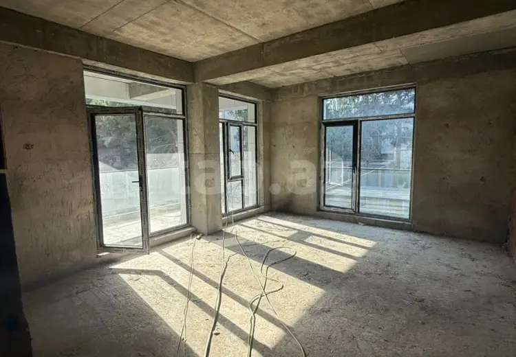 3 otaqlı mənzil , Bakı