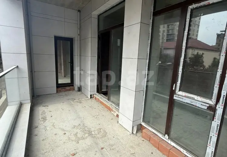 3 otaqlı mənzil , Bakı