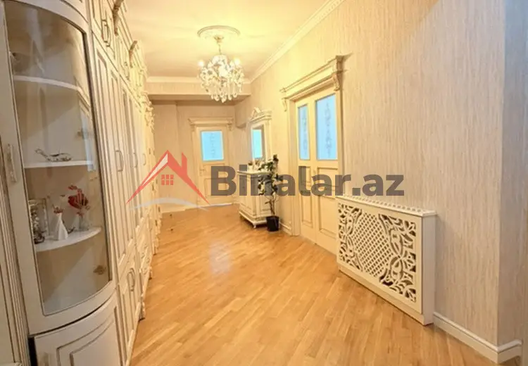 3 otaqlı mənzil Satılır, Bakı