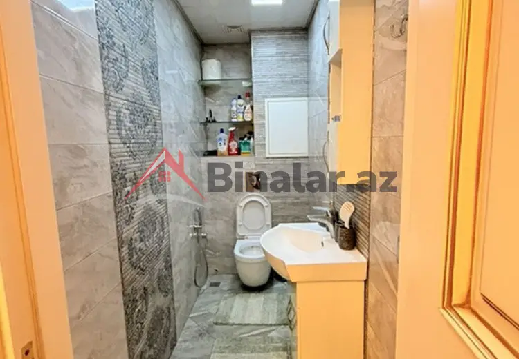 3 otaqlı mənzil Satılır, Bakı