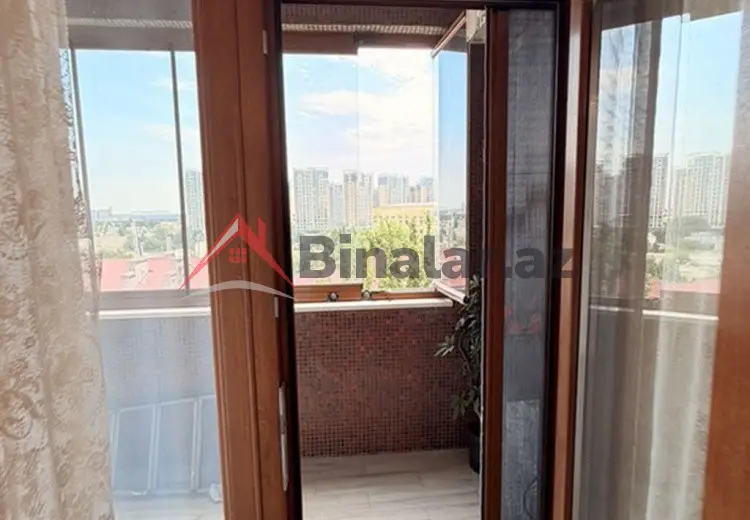 3 otaqlı mənzil Satılır, Bakı