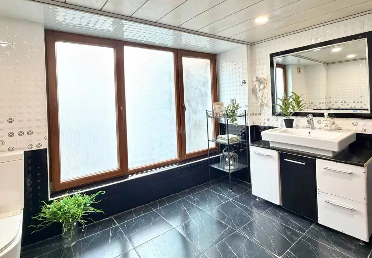 2 otaqlı mənzil Kirayə (günlük), Səbail, Bakı