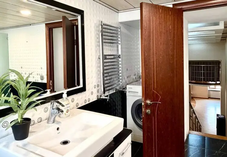 2 otaqlı mənzil Kirayə (günlük), Səbail, Bakı