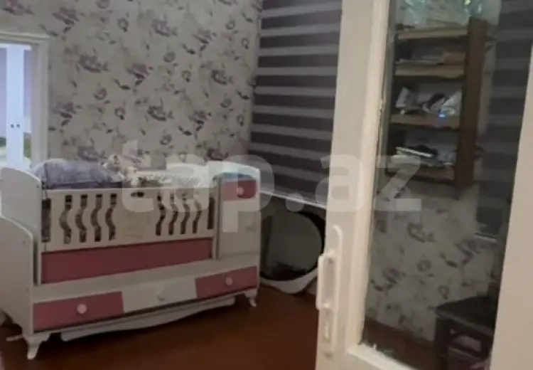 6 otaqlı mənzil , Gəncə