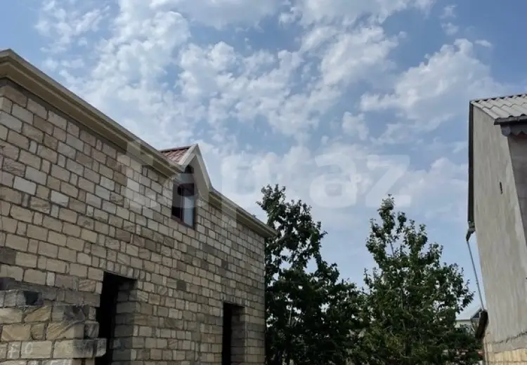 4 otaqlı mənzil , Quba