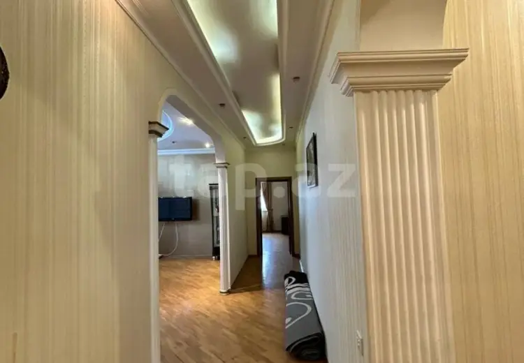 1 000 AZN - 3 otaqlı mənzil Kirayə (aylıq), Bakı