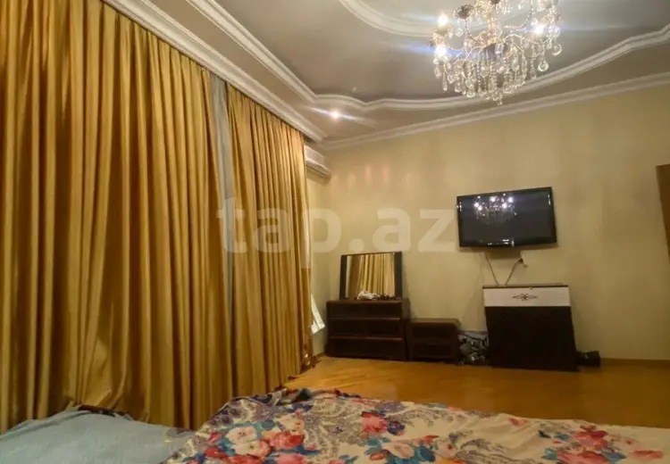 1 000 AZN - 3 otaqlı mənzil Kirayə (aylıq), Bakı