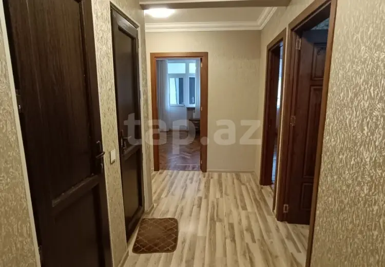4 otaqlı mənzil , Gəncə