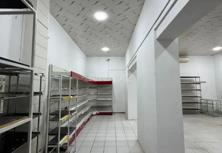 130 m² Obyekt / Ofis Kirayə (aylıq), Laçın