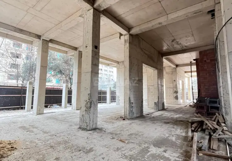 700 m² Obyekt / Ofis Satılır, Nizami, Bakı
