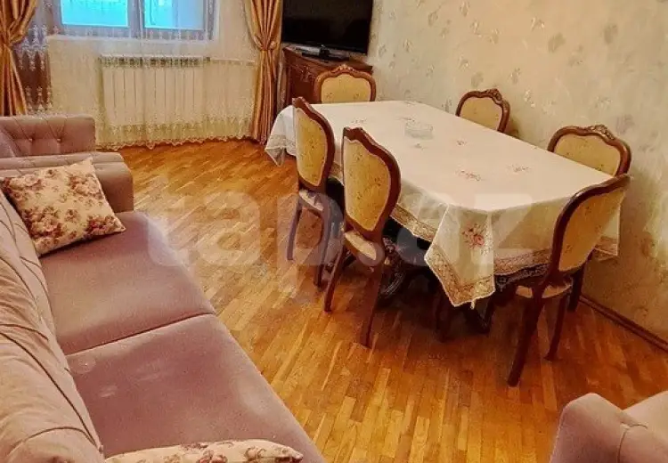 3 otaqlı mənzil , Bakı