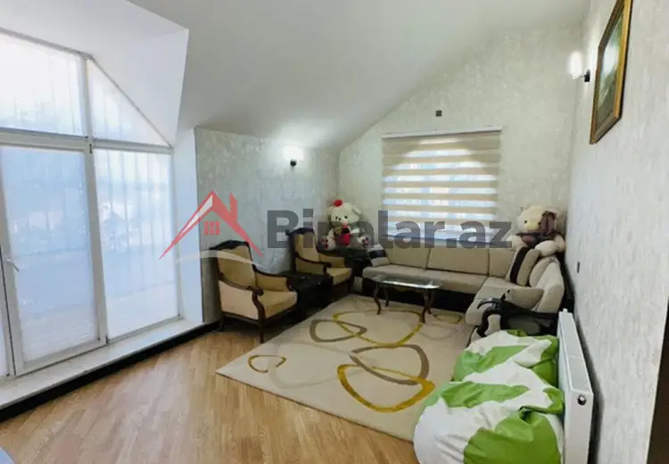 6 otaqlı mənzil Satılır, Quba