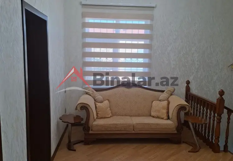 6 otaqlı mənzil Satılır, Quba