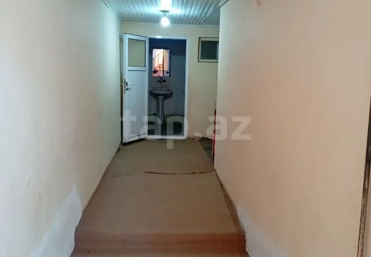 9 otaqlı mənzil , Şəki