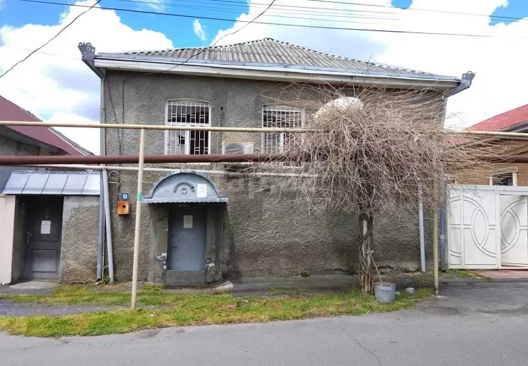6 otaqlı mənzil , Zaqatala