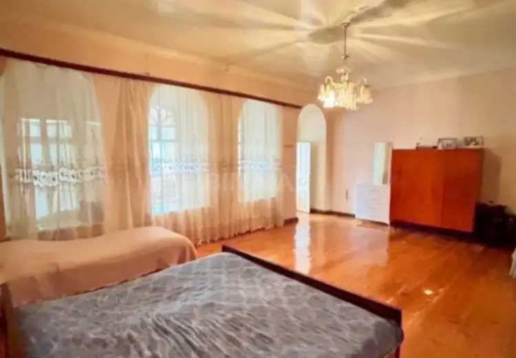 5 otaqlı mənzil Satılır, Gəncə