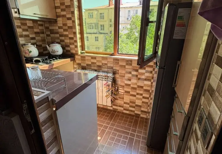 2 otaqlı mənzil , Bakı