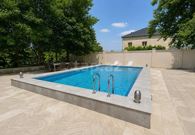 250 AZN - 6 otaqlı mənzil Kirayə (günlük), Novxanı, Abşeron