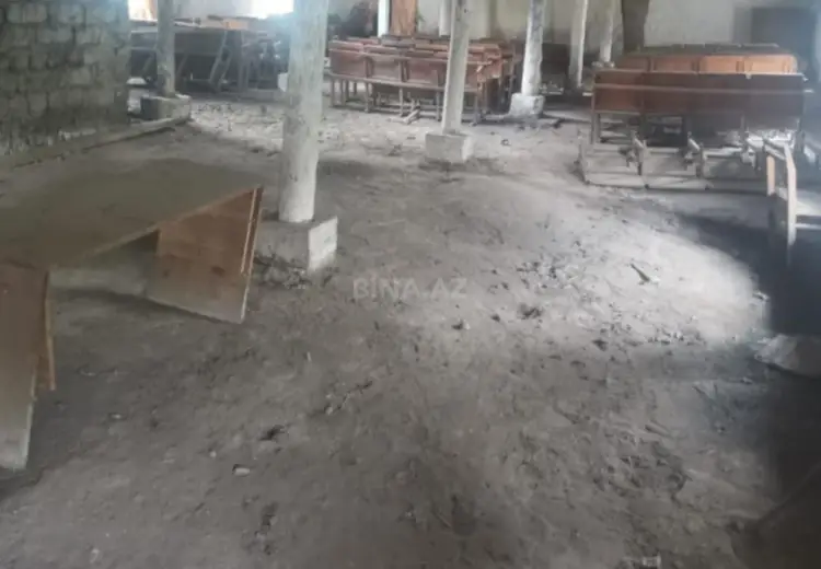 260 m² Obyekt / Ofis Satılır, Xaçmaz