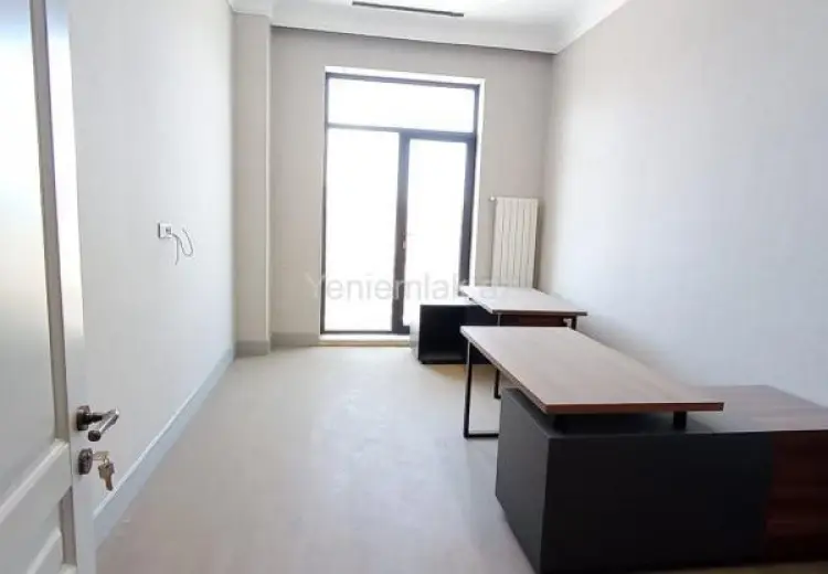 3 900 AZN - 240 m² Obyekt / Ofis Kirayə (aylıq), Ağ şəhər, Xətai, Bakı